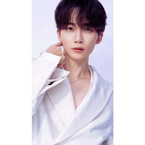 정한과의 로맨스: 달빛 아래의 비밀스러운 만남 🌙